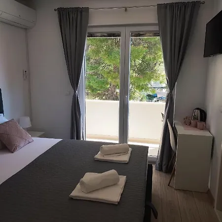 Josipa Apartment *